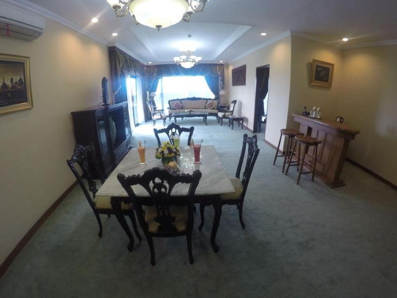 Sahid Raya Hotel & Convention Yogyakarta Maguwo Buitenkant foto